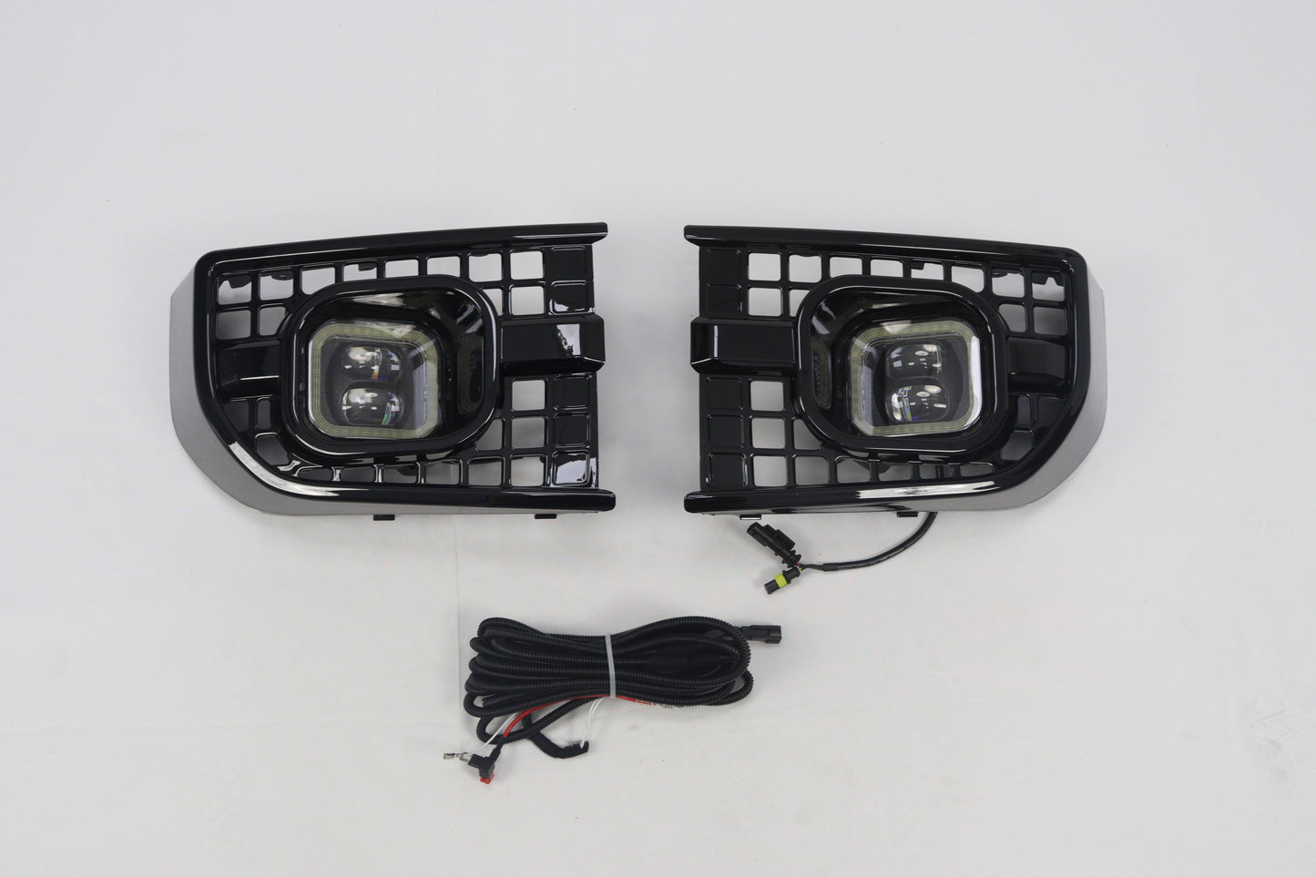 Vented LED Fog Lights with DRL for Defender L663 2020+